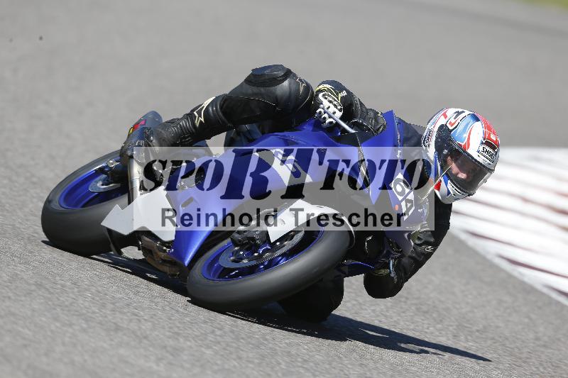 Archiv-2025/48 25.08.2025 Cornu Master School ADR/rot-rouge/64